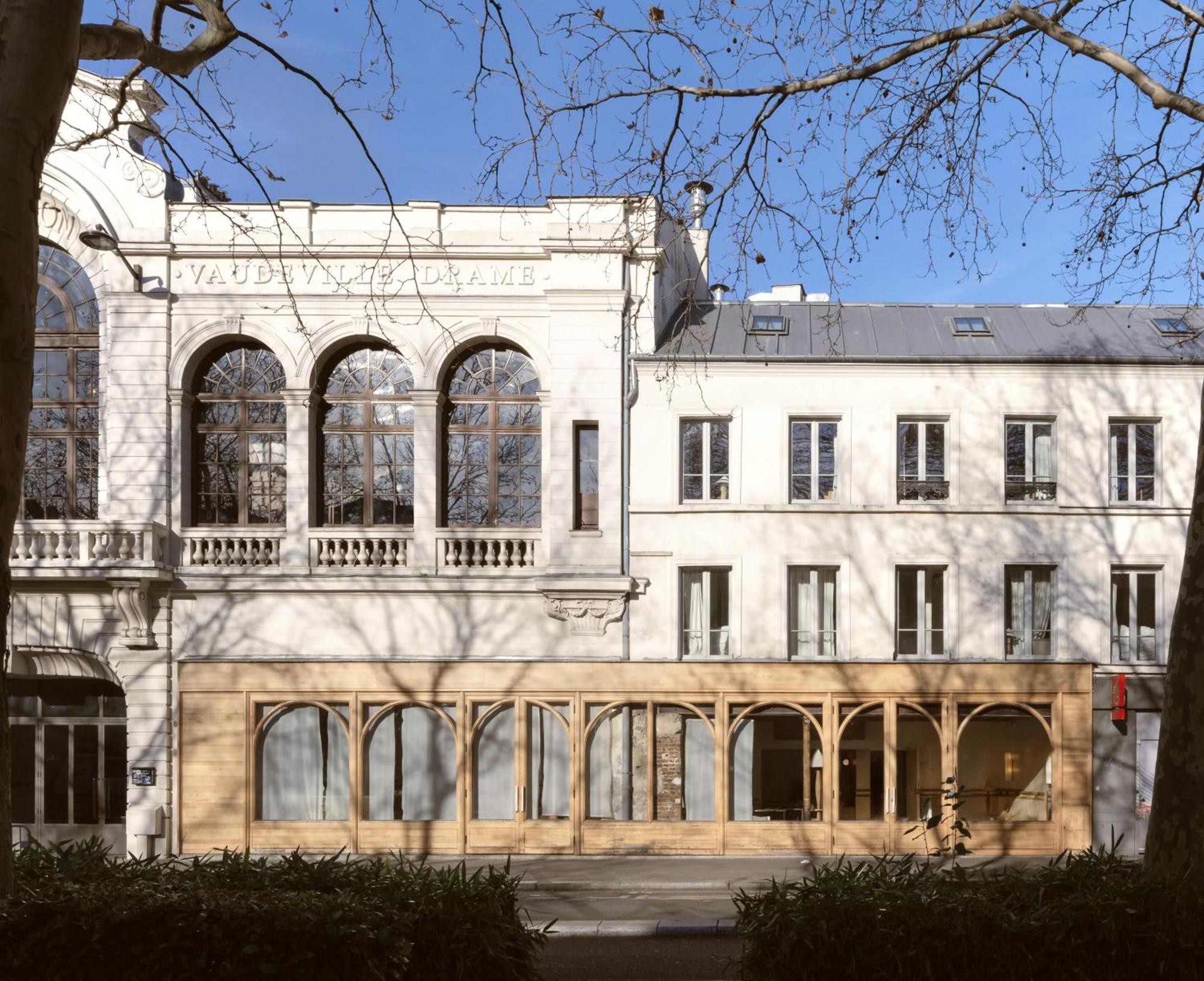Elysee Montmartre Hotel Paris Exterior photo